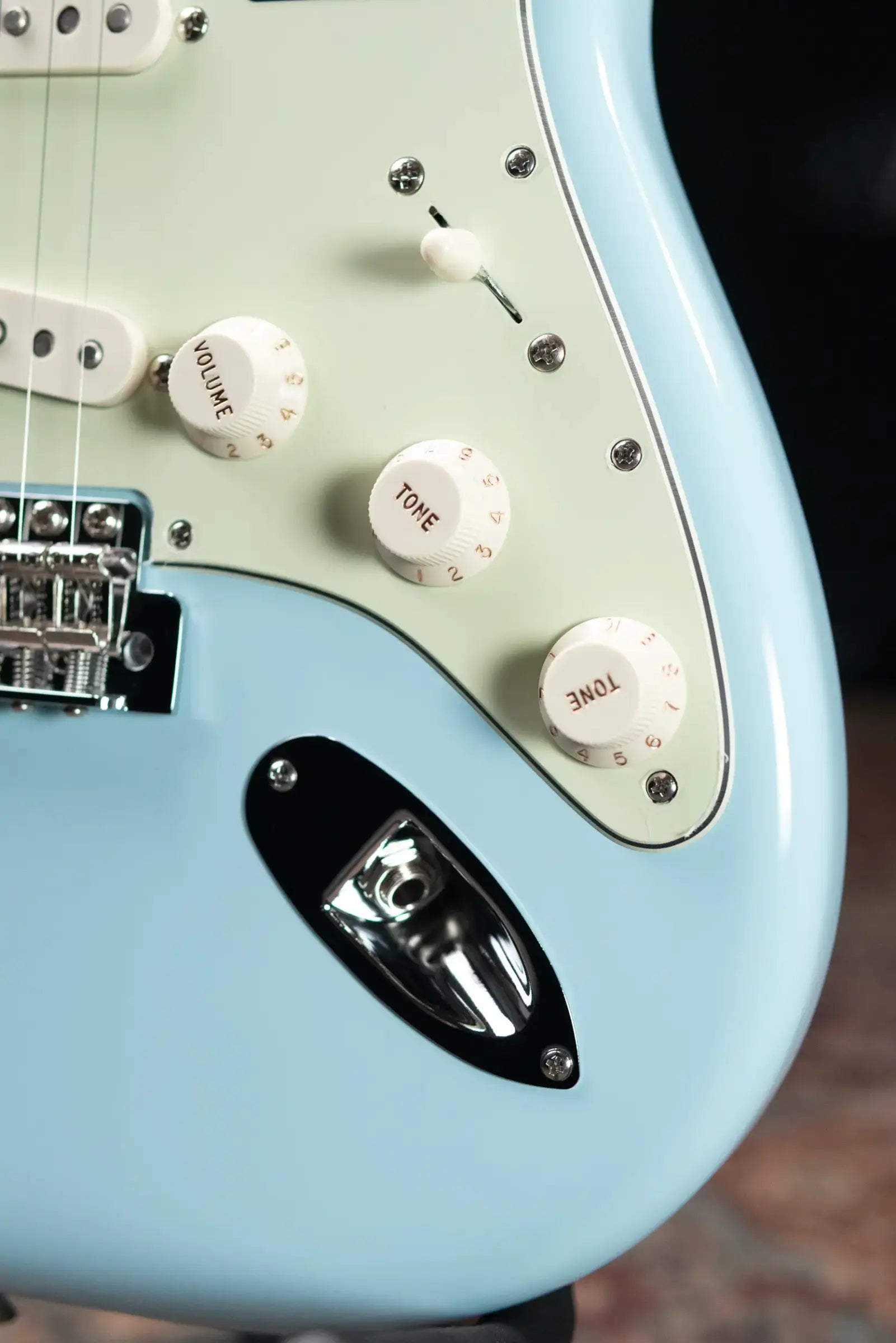 Fender Vintera III Early '60s Stratocaster Electric Guitar - Sonic Blue with Gig Bag