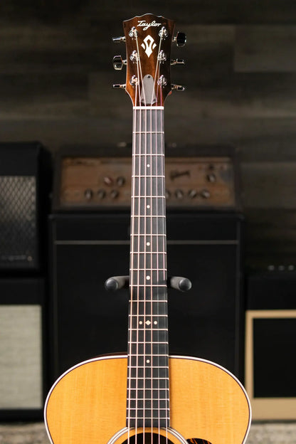 Taylor Gold Label 712e Grand Concert Acoustic/Electric Guitar - Natural with Hardshell Case
