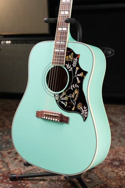 Gibson Hummingbird Standard Dreadnought Acoustic/Electric Guitar - Southwestern Turquoise with Hardshell Case