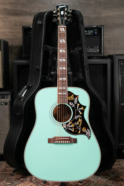 Gibson Hummingbird Standard Dreadnought Acoustic/Electric Guitar - Southwestern Turquoise with Hardshell Case
