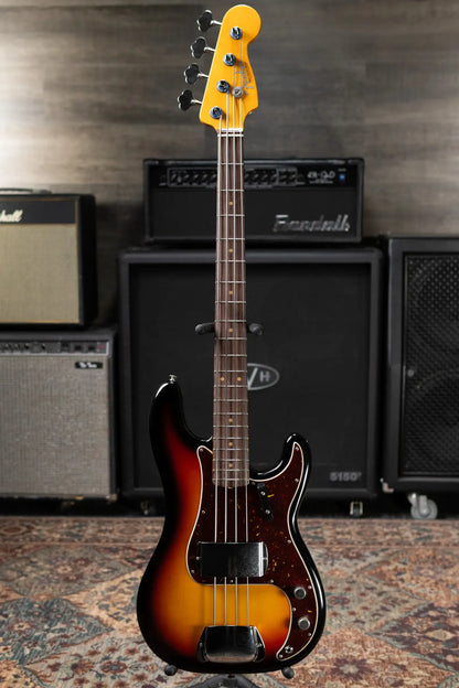 Fender James Jamerson 1962 Precision Bass - 3-Tone Sunburst with Hardshell Case
