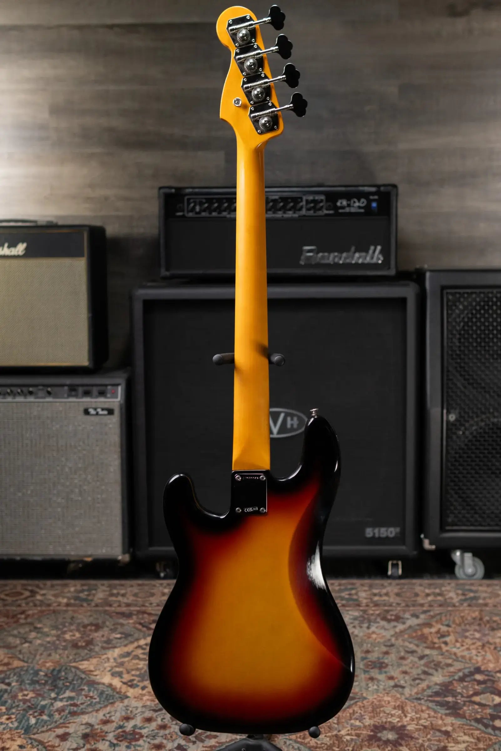 Fender James Jamerson 1962 Precision Bass - 3-Tone Sunburst with Hardshell Case