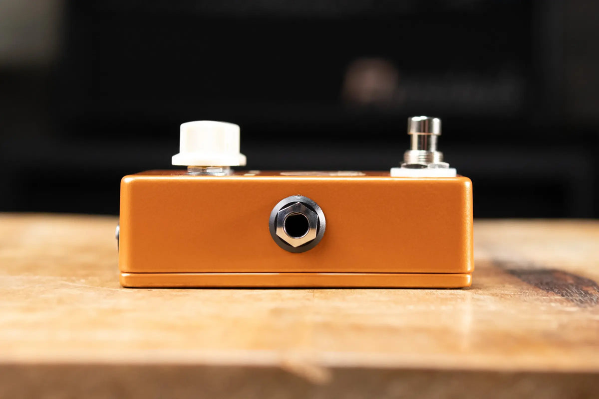 JHS The Fumble JFET Clean Boost Pedal