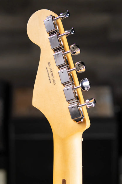 Fender Player II Stratocaster HSS Electric Guitar - Rallye Orange