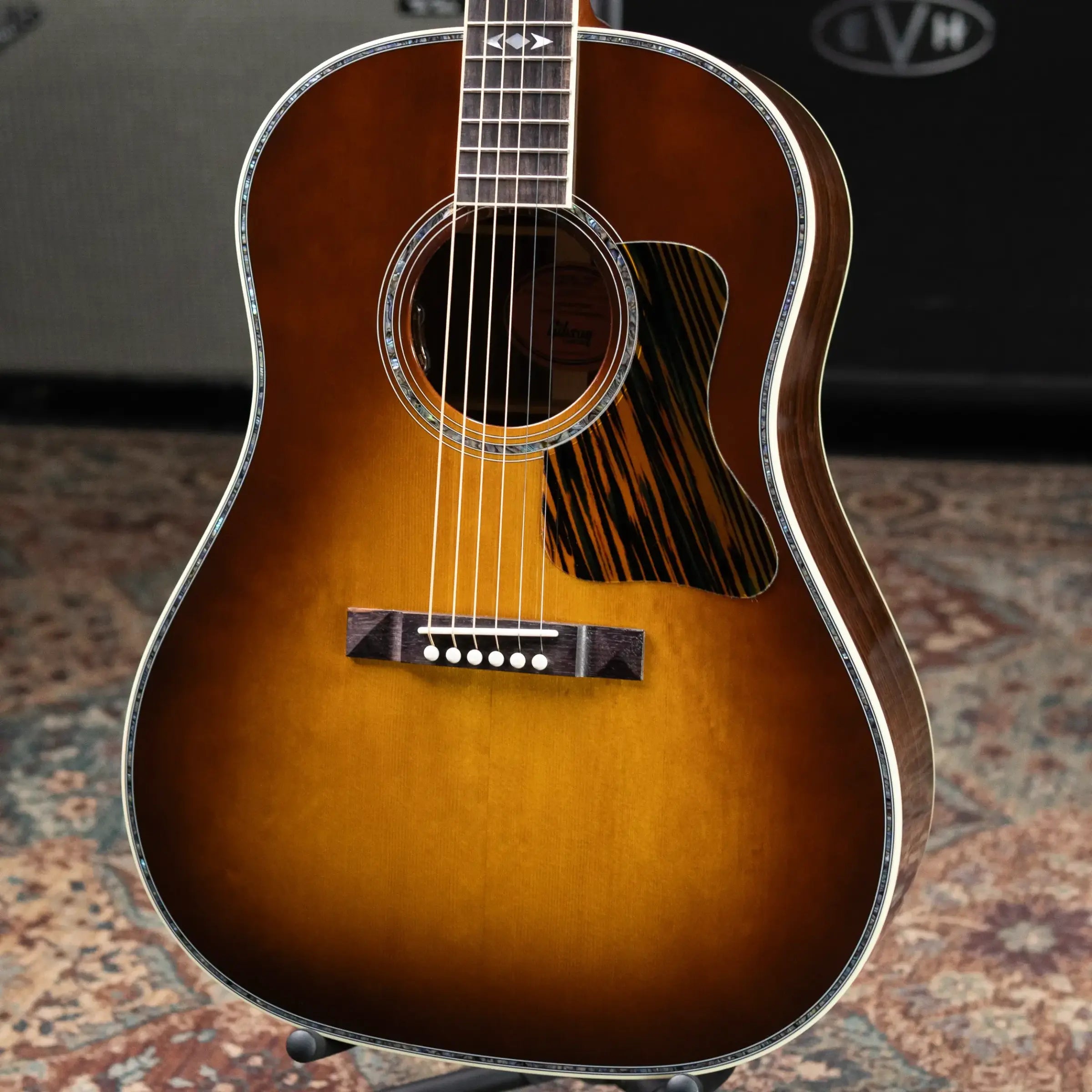 Gibson Advanced Jumbo Anniversary Limited Edition Acoustic/Electric Guitar - Cremona Burst with Hardshell Case