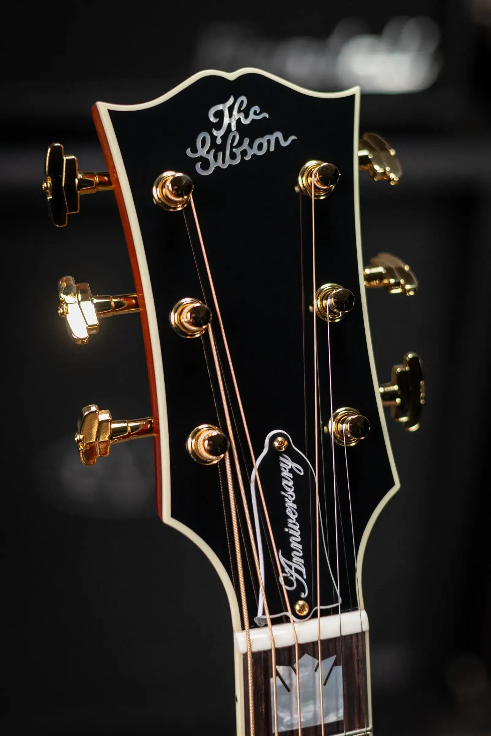 Gibson SJ-200 Anniversary Limited Edition Acoustic/Electric Guitar - Cremona Burst with Hardshell Case