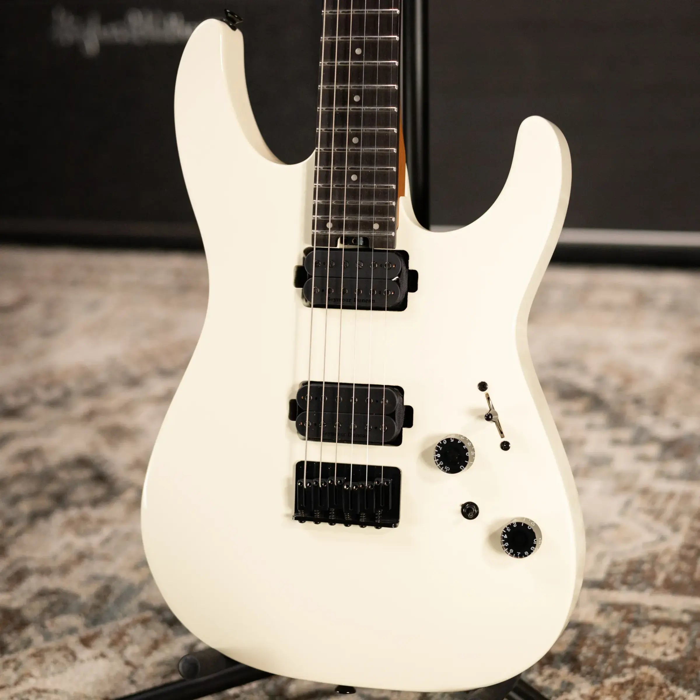 Charvel Pro-Mod Plus Dinky DK24 HH HT EB Electric Guitar - Chreme White with Gig Bag