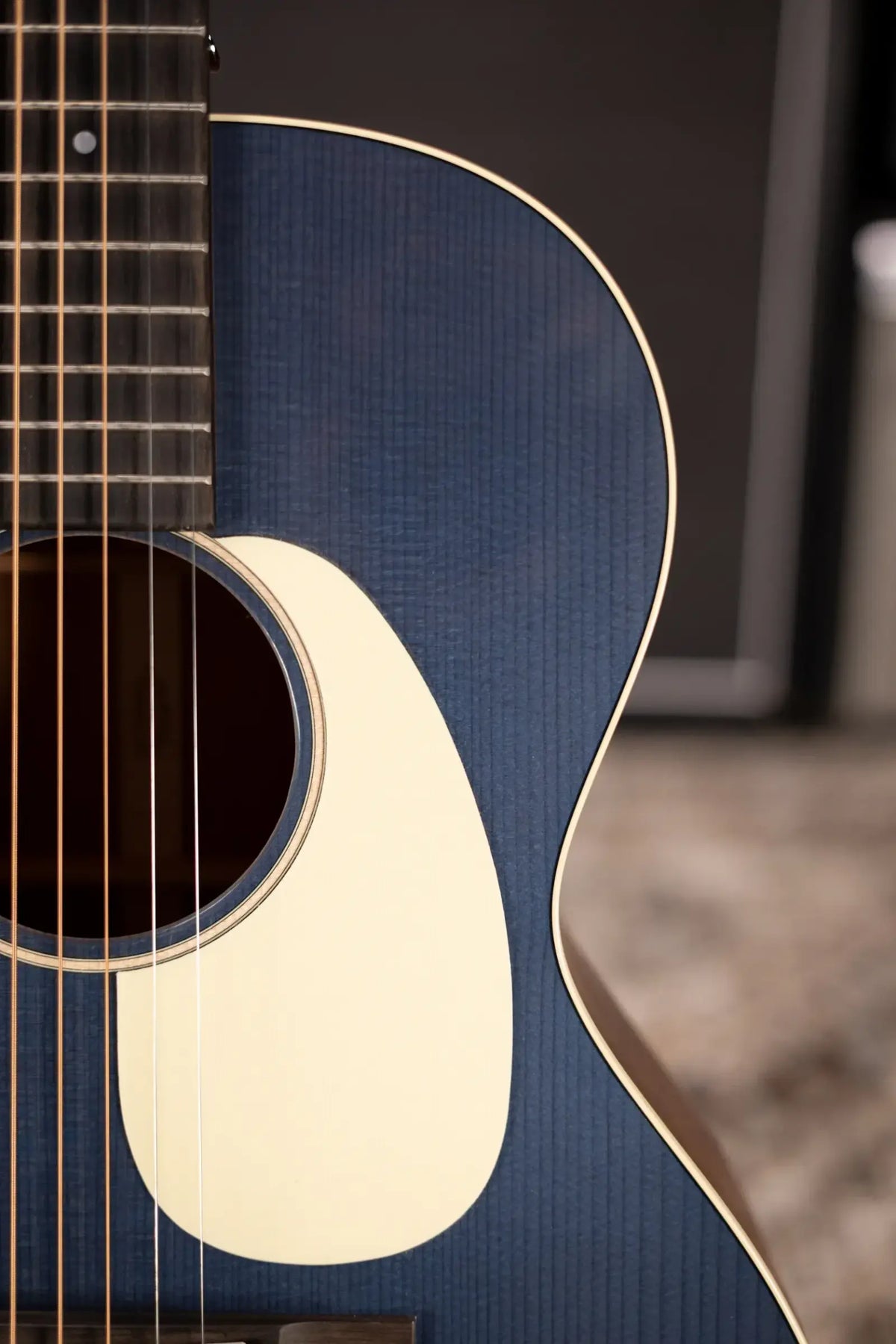 Martin 00L-16E Acoustic/Electric Guitar - Blue Denim with Gig Bag