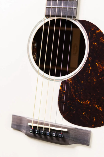 Martin J-16E Acoustic/Electric Guitar - Cream with Gig Bag