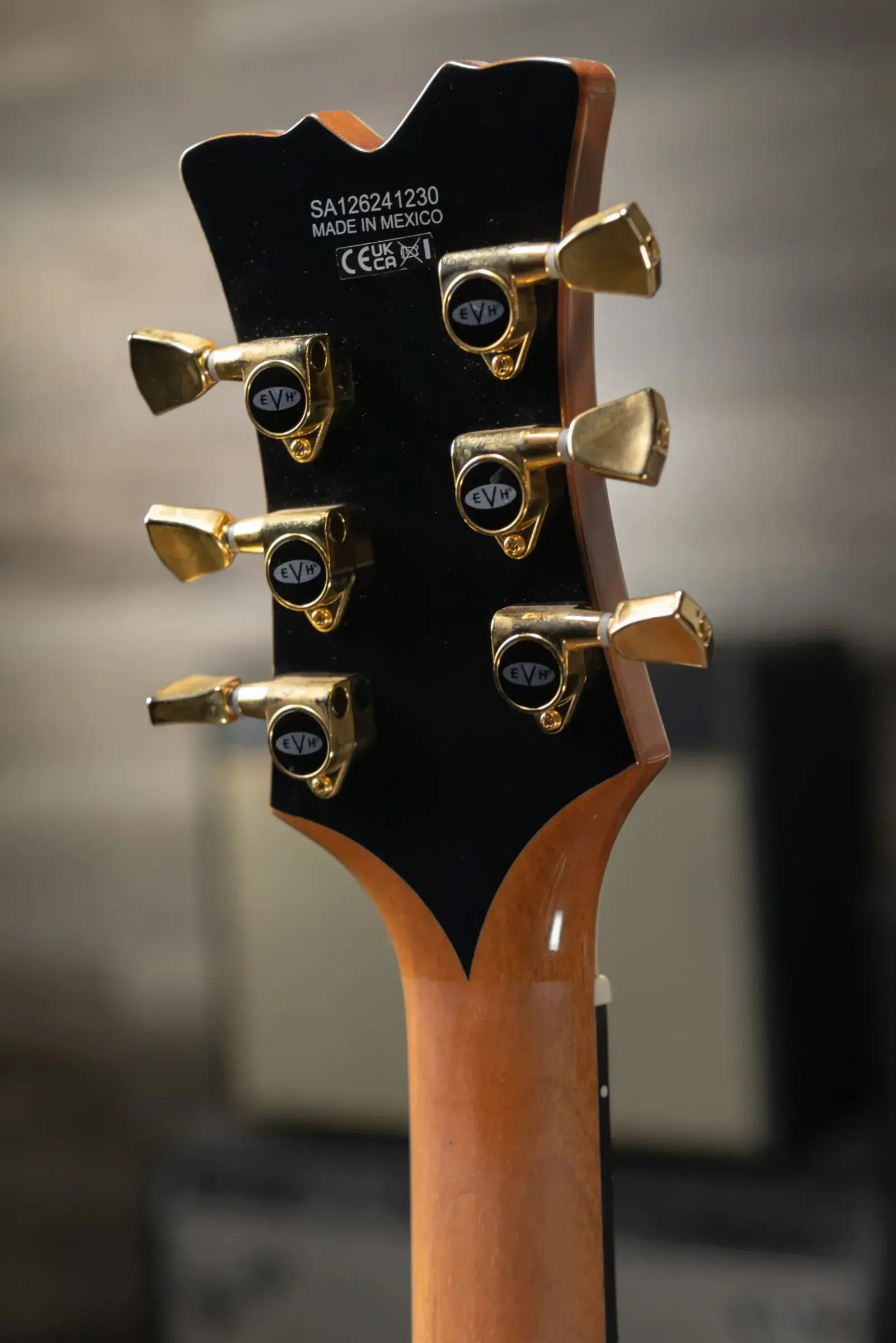 EVH SA-126 Special QM Semi-Hollow Electric Guitar - Tobacco Sunburst with Hardshell Case - Used