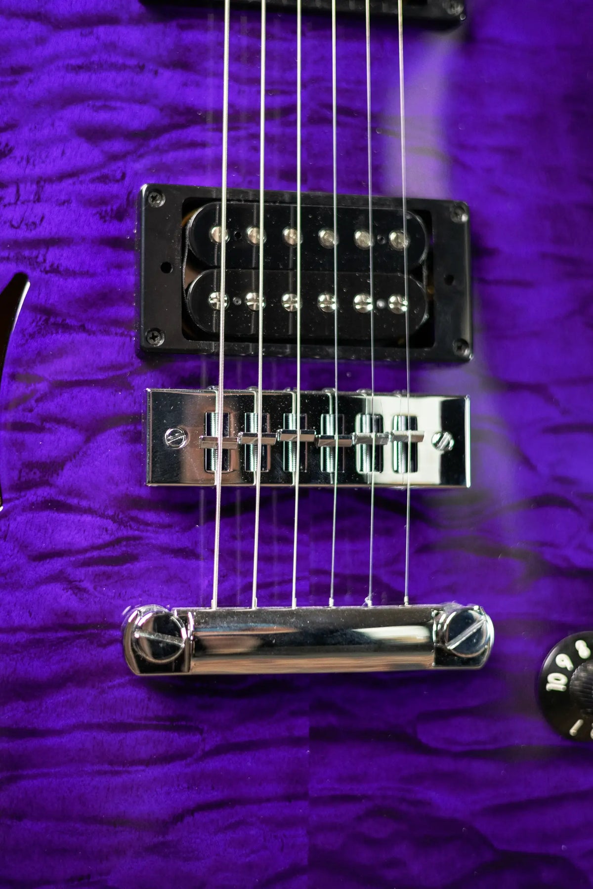 EVH SA-126 Special Quilted Maple Semi-Hollow Electric Guitar - Transparent Purple with Hardshell Case - Demo Model