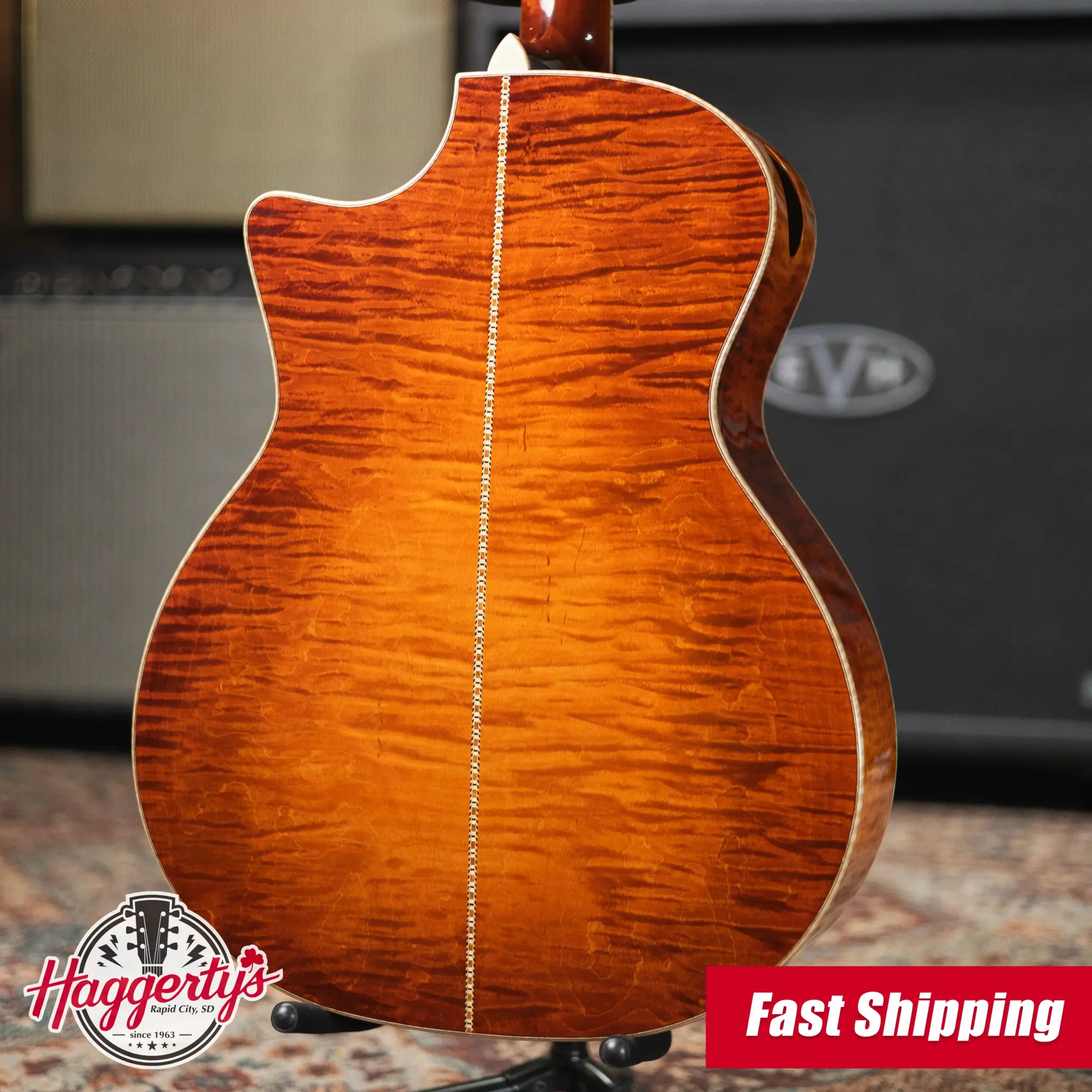 Eastman AC622CE Flame Maple/European Spruce Acoustic-Electric Guitar with Hardshell Case