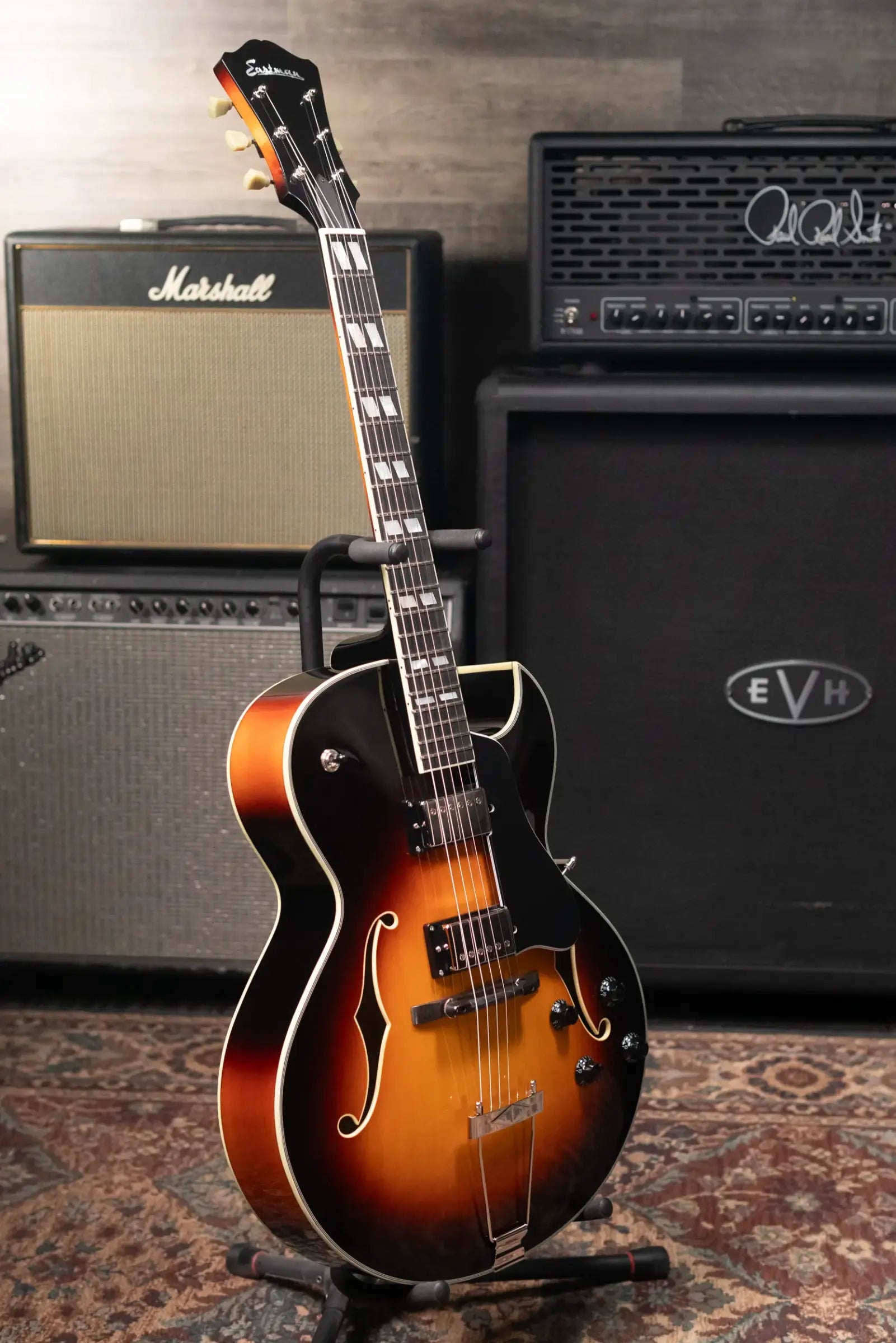 Eastman AR372CE-SB Kent Armstrong Signature 16" Archtop Electric Guitar - Sunburst