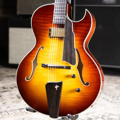 Eastman AR480CE-SB John Pisano Signature Archtop Hollowbody Electric Guitar - Sunburst with Hardshell Case