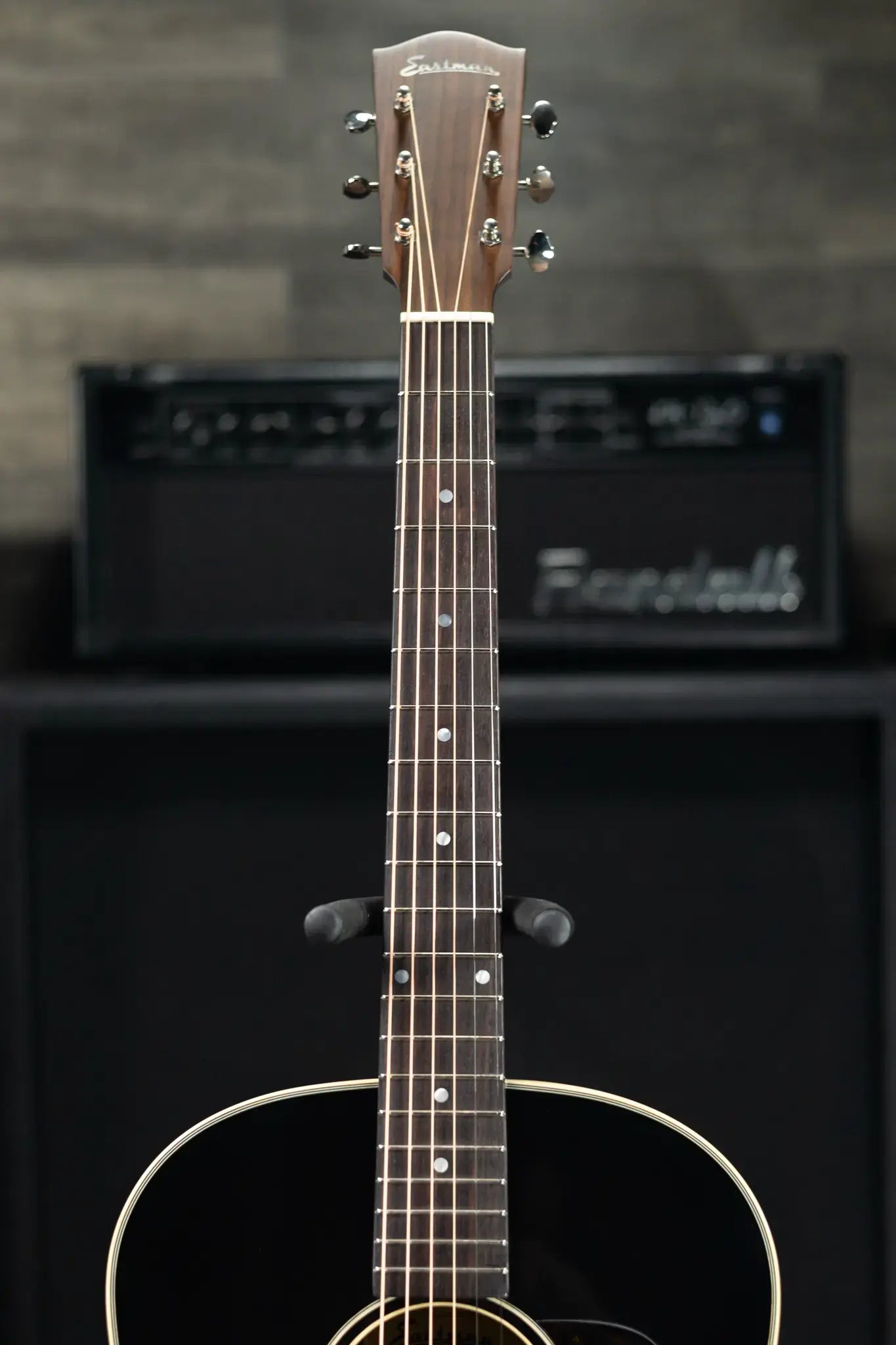 Eastman E20SS-TC Thermo-Cured Dreadnought Acoustic Guitar - Sunburst with Hardshell Case
