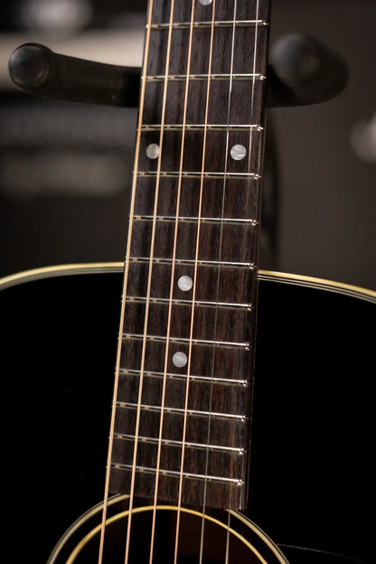 Eastman E20SS-TC Thermo-Cured Dreadnought Acoustic Guitar - Sunburst with Hardshell Case