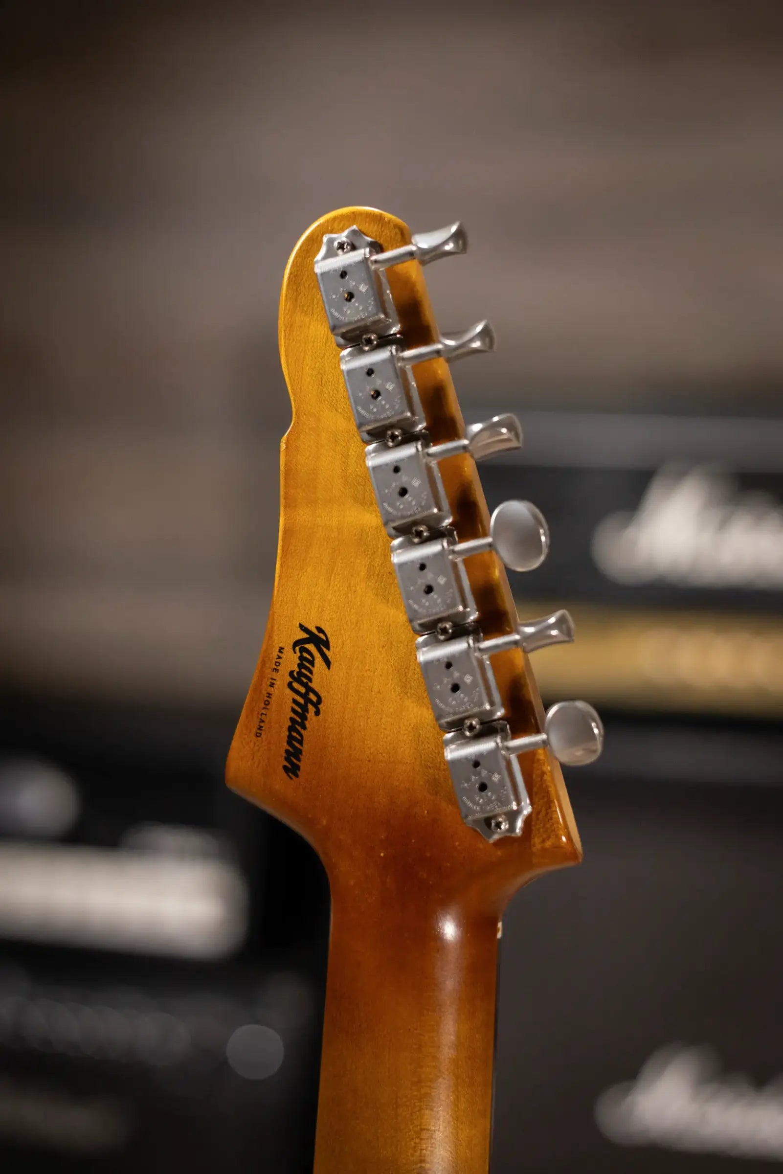 Eastman Kauffmann Series DC Deluxe - Made in Holland - Light Relic Electric Guitar - Shoreline Gold