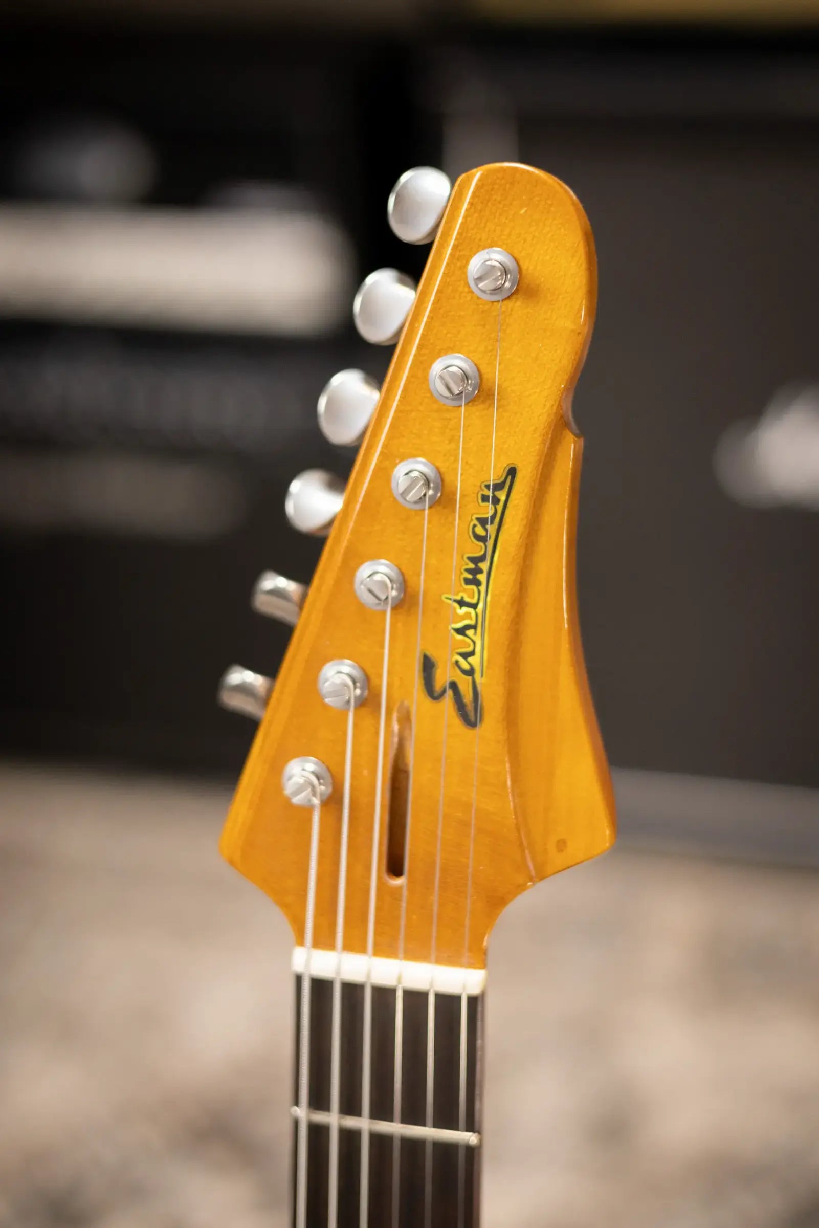 Eastman Kauffmann Series Offset Deluxe - Made in Holland - Light Relic Electric Guitar - Charcoal Sparkle with Structured Gig Bag