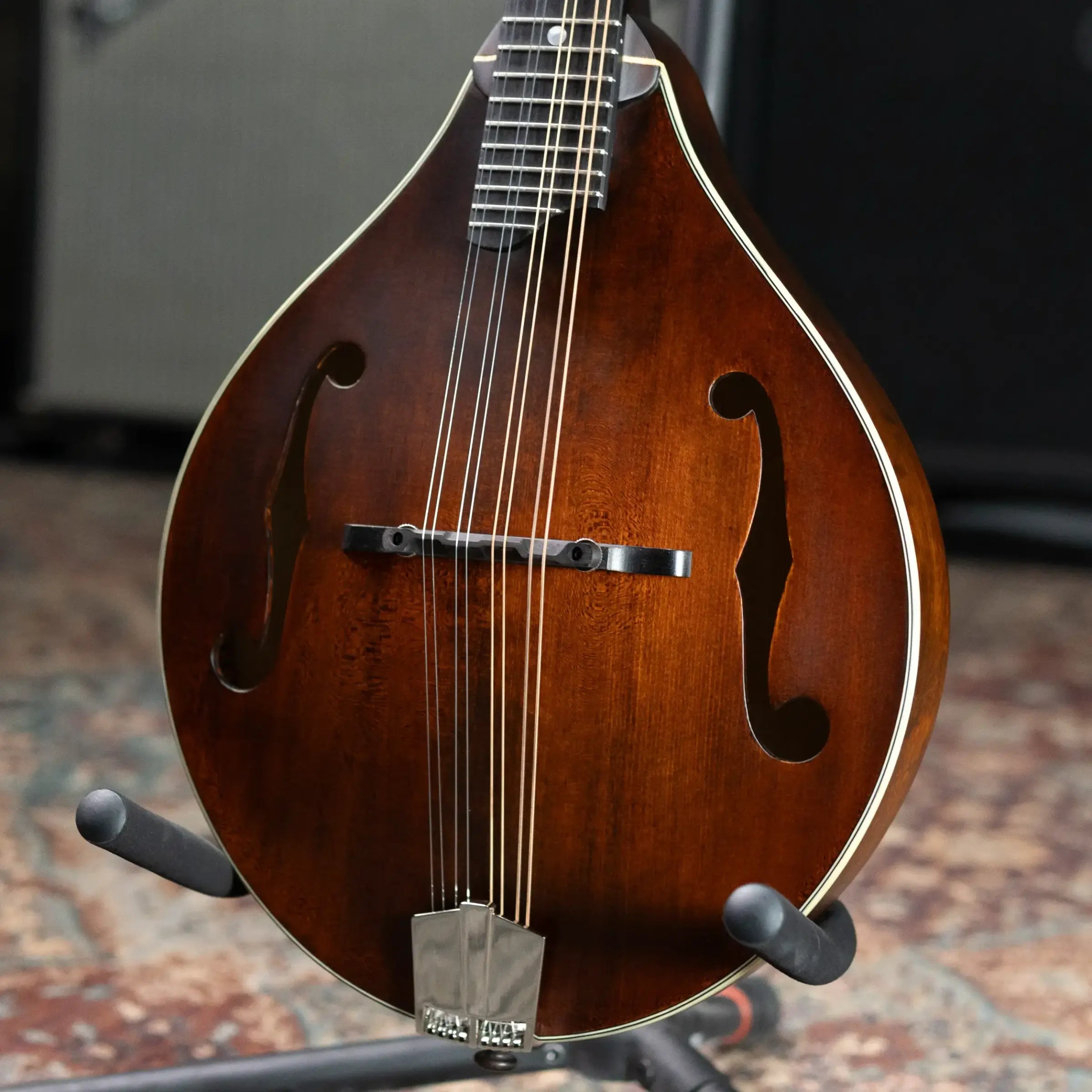 Eastman MD305L Left-Handed A-Style Acoustic Mandolin with Gig Bag