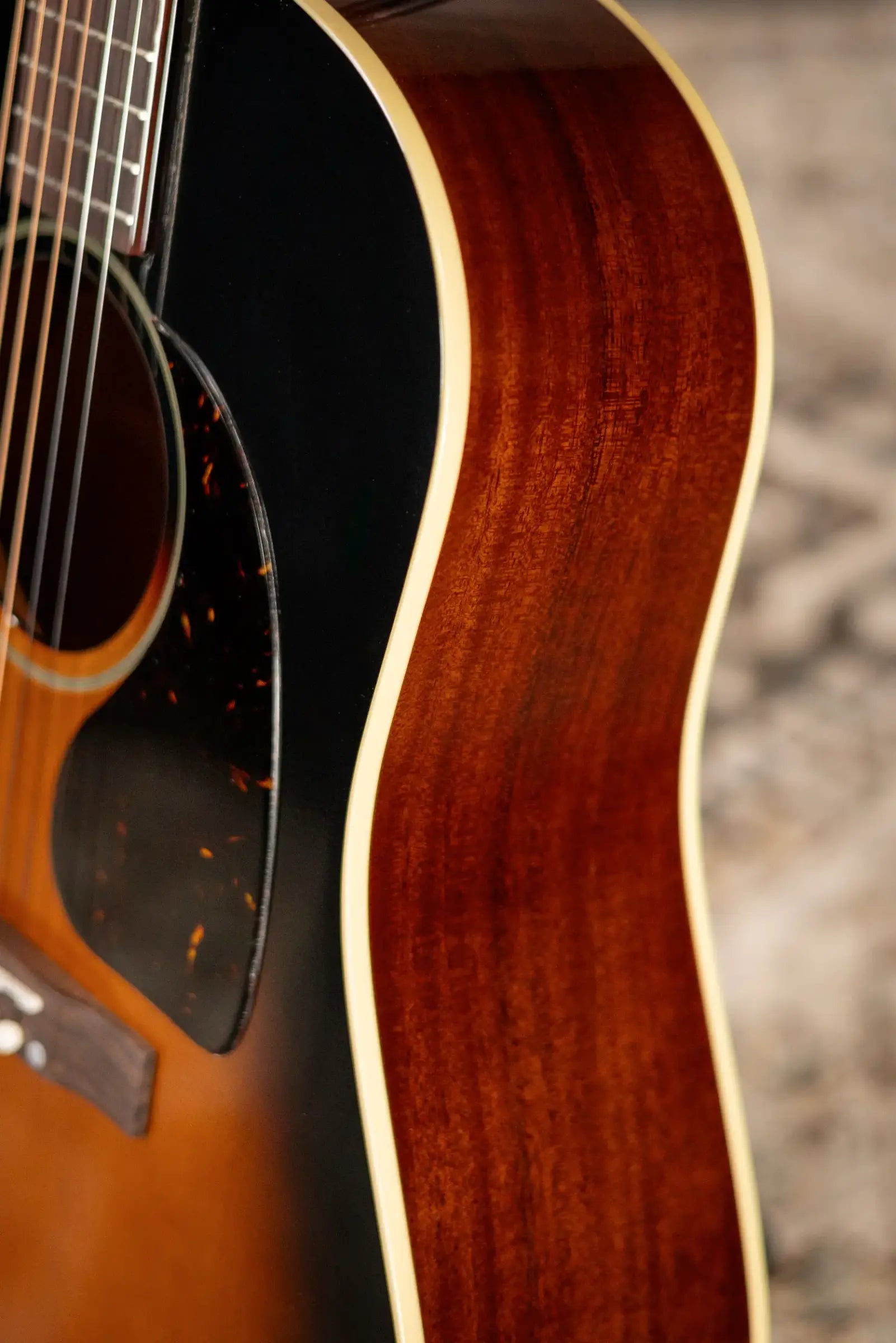 Epiphone 1942 Banner J-45 Reissue Acoustic-Electric Guitar - Vintage Sunburst with Hardshell Case