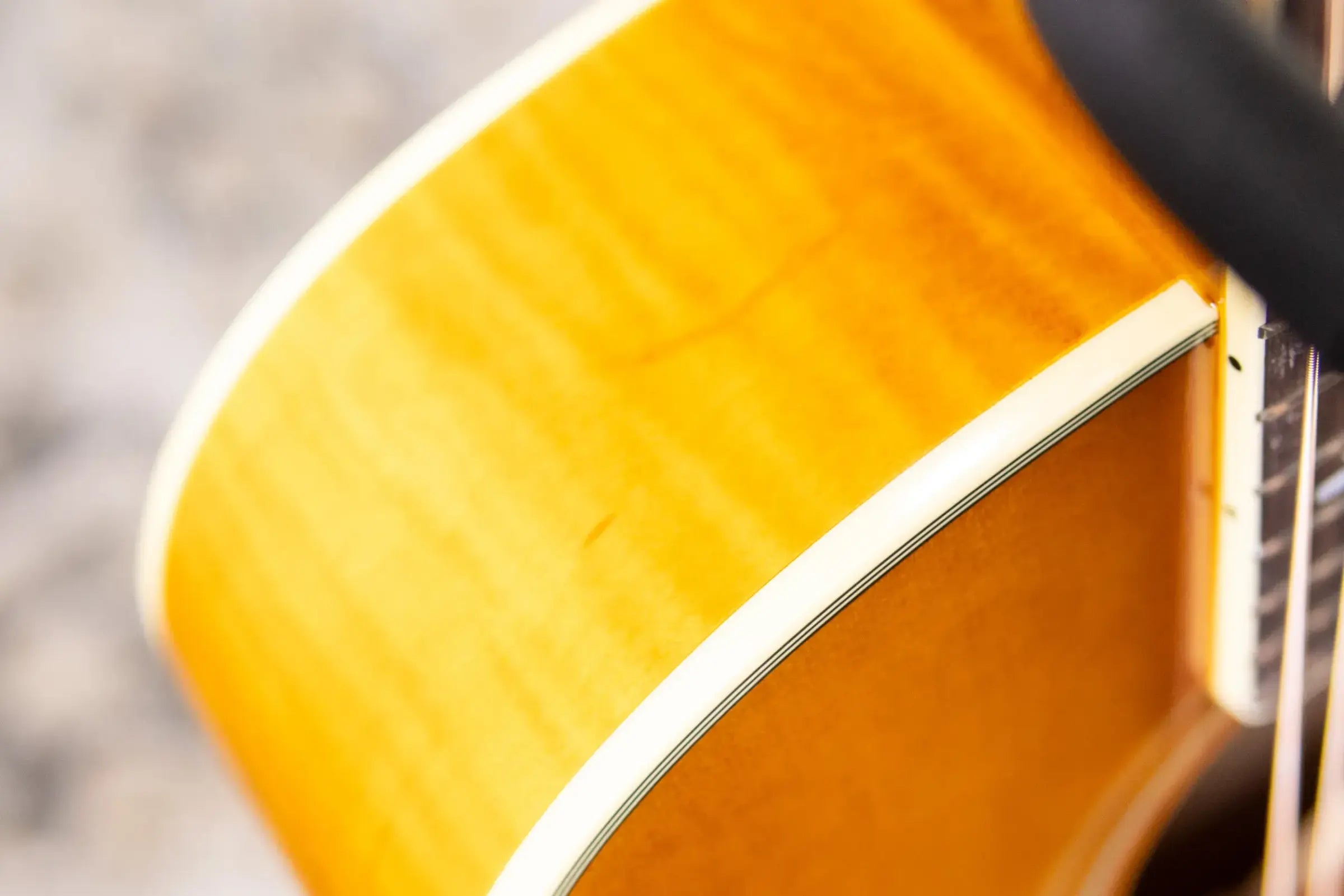 Epiphone 1957 SJ-200 Reissue Acoustic/Electric Guitar - Antique Natural with Hardshell Case