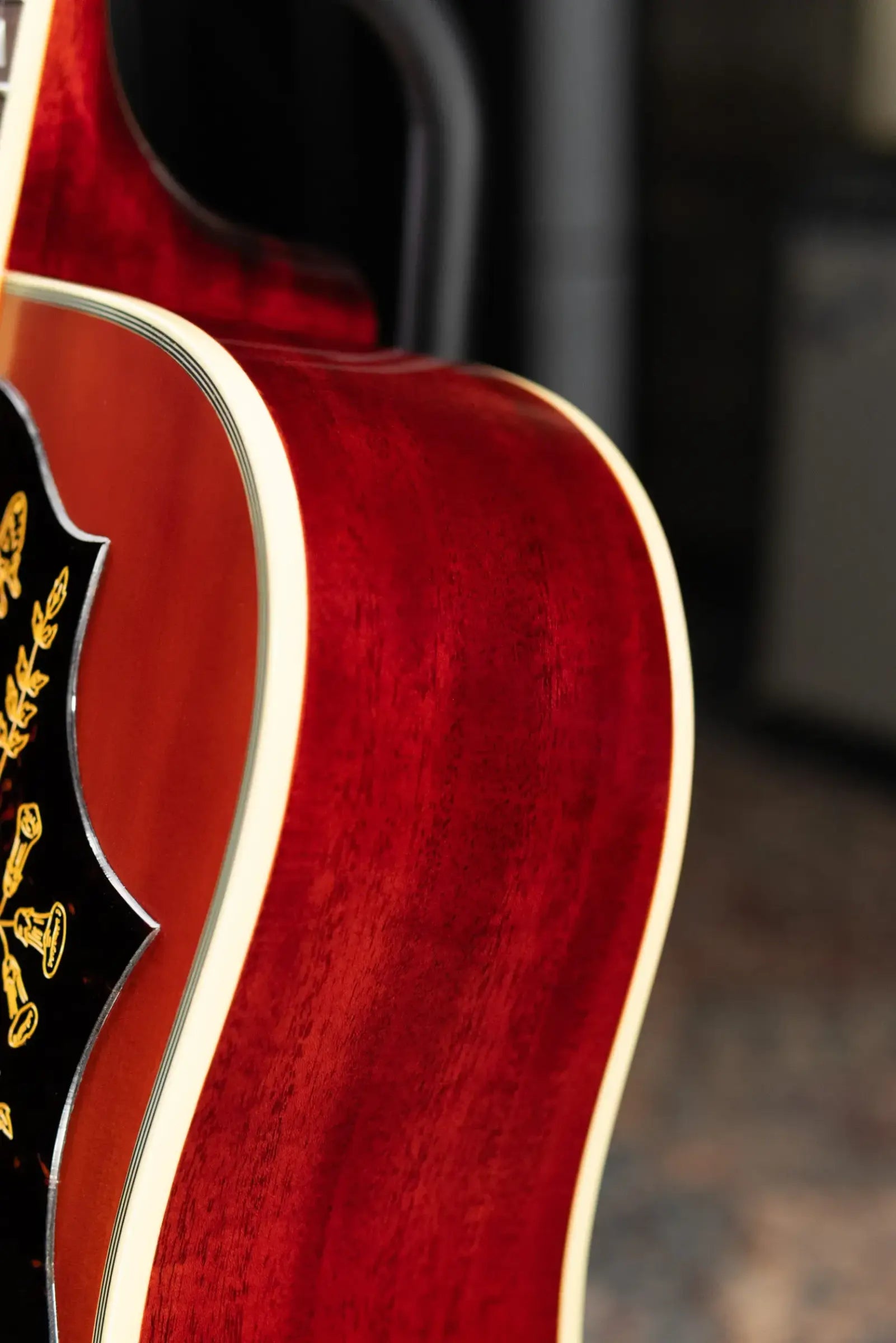 Epiphone 1960 Hummingbird Reissue Acoustic/Electric Guitar - Heritage Cherry Sunburst with Hardshell Case