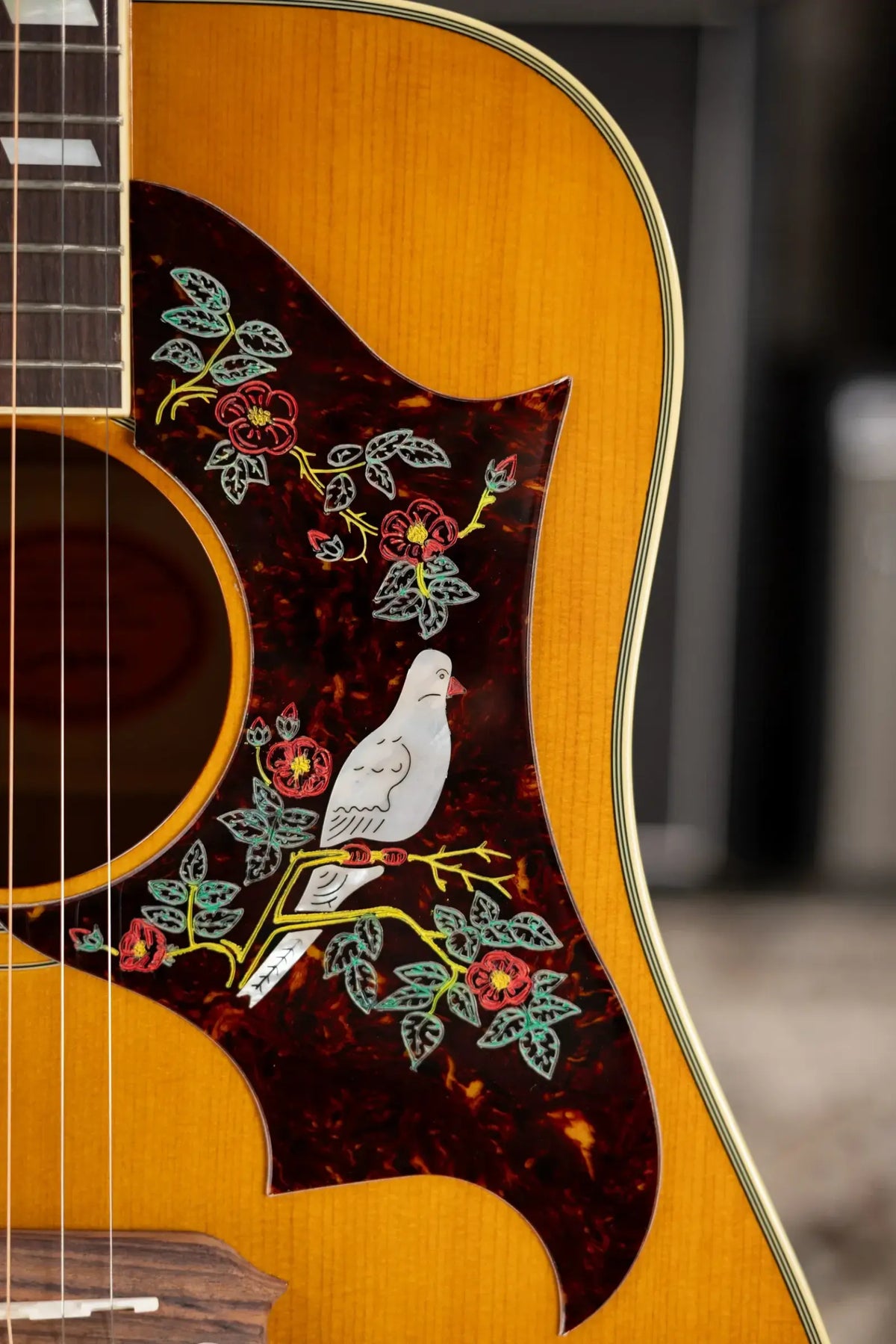 Epiphone 1963 Dove Reissue Acoustic/Electric Guitar with Hardshell Case