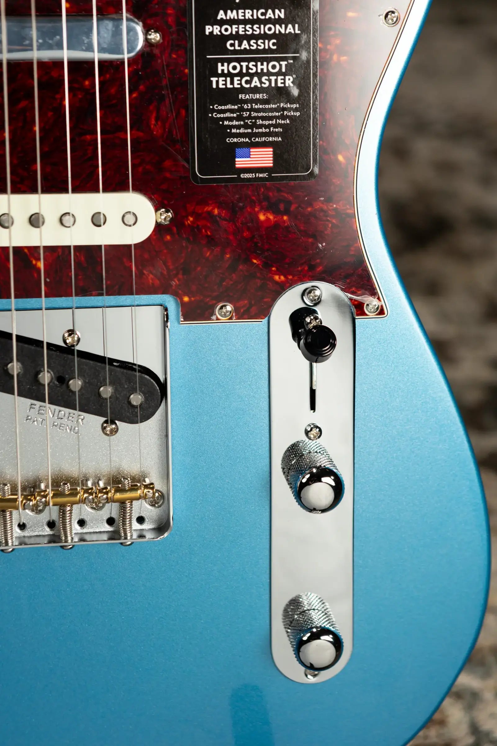 Fender American Professional Classic Hotshot Telecaster Electric Guitar - Faded Lake Placid Blue with Gig Bag