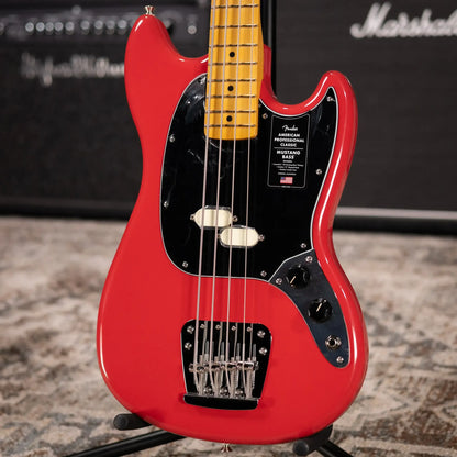 Fender American Professional Classic Mustang Bass - Faded Dakota Red with Gig Bag