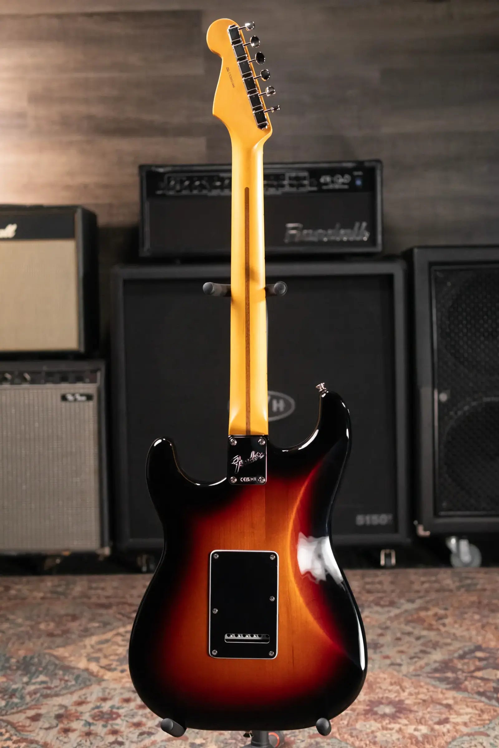 Fender American Professional Classic Stratocaster HSS Electric Guitar - 3-Color Sunburst with Gig Bag