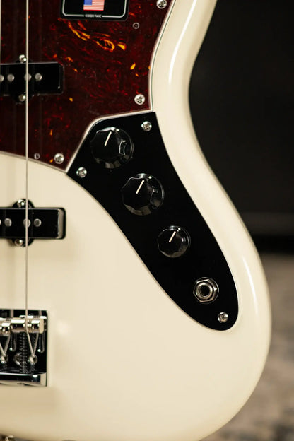 Fender American Professional II Jazz Bass - Olympic White with Hardshell Case