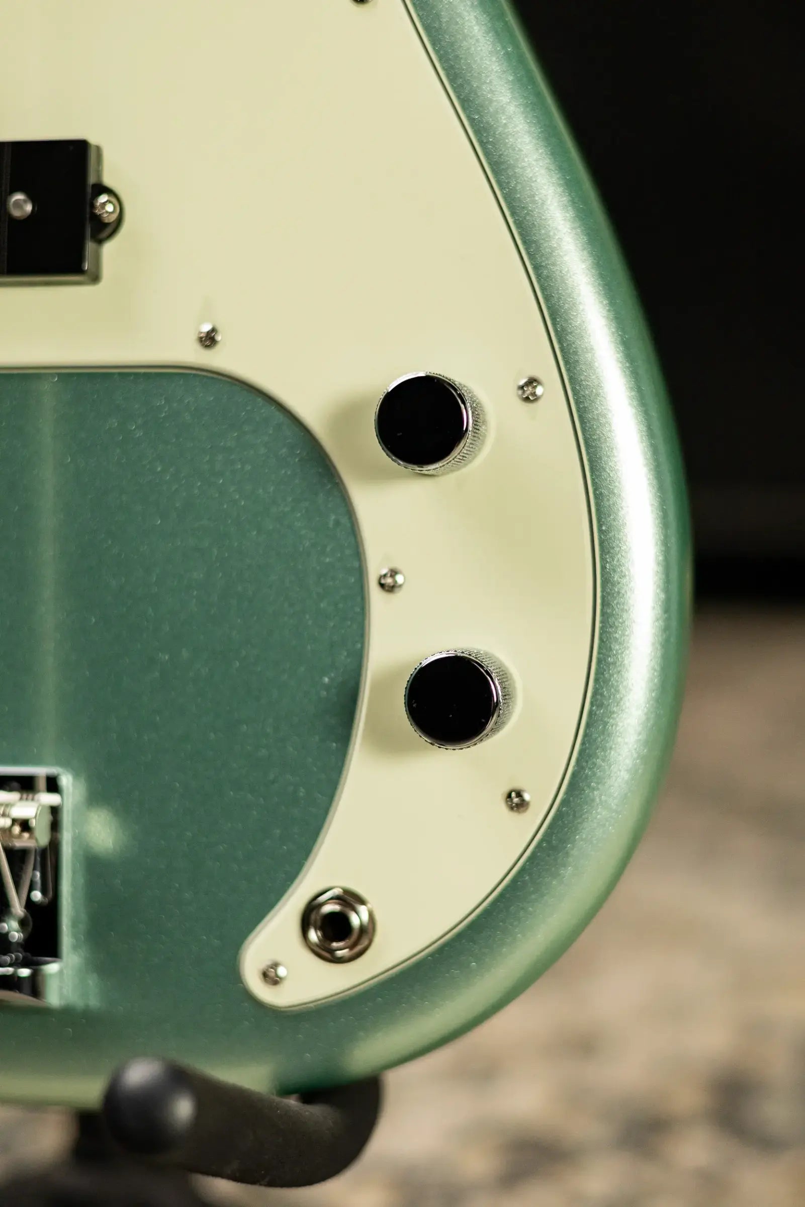 Fender American Professional II Precision Bass - Mystic Surf Green with Hardshell Case