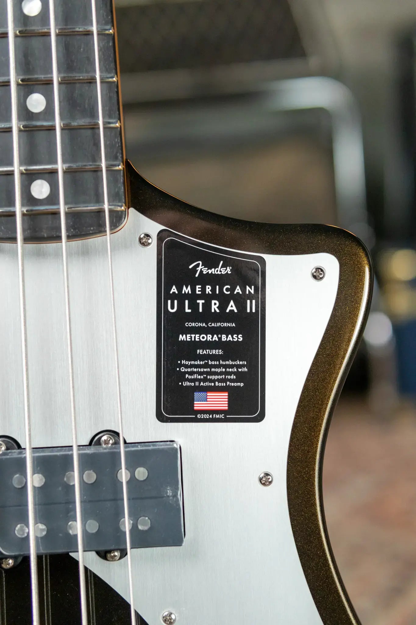 Fender American Ultra II Meteora Bass, Ebony Fingerboard - Texas Tea with Deluxe Molded Hardshell Case - Demo