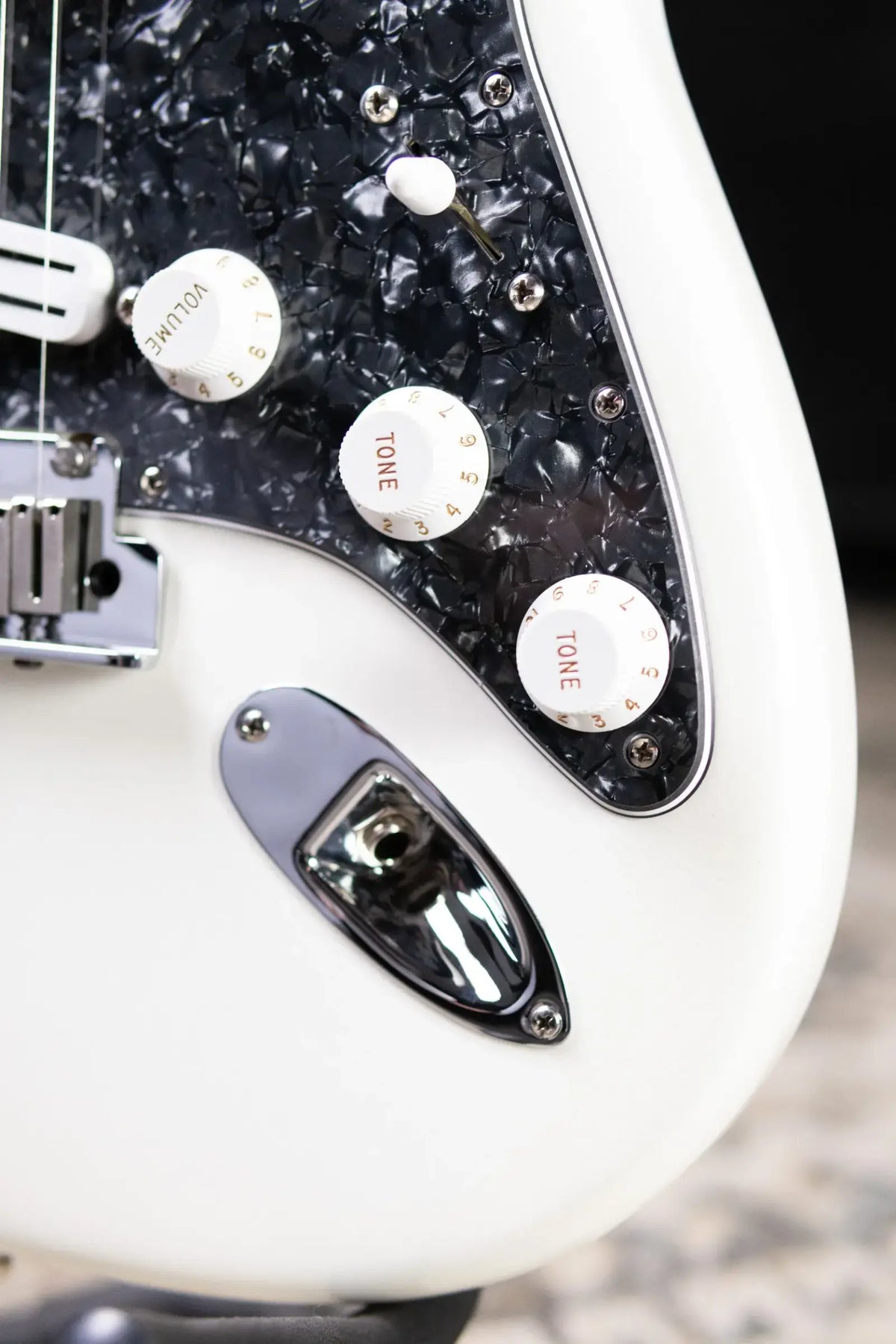 Fender American Ultra Stratocaster Electric Guitar - Arctic Pearl with Upgraded Pickups - Used