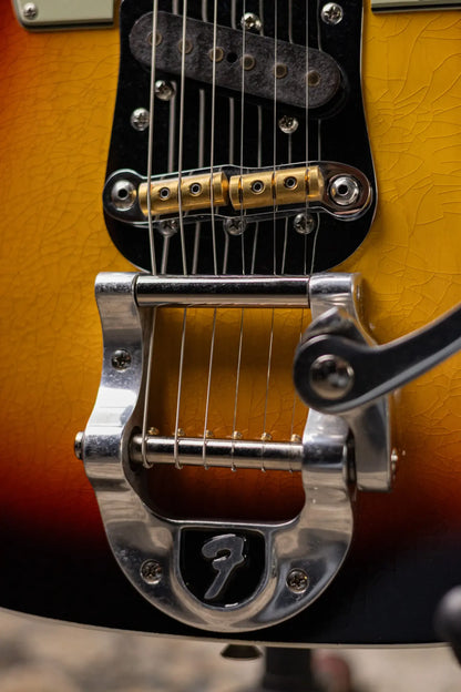 Fender Custom Shop 1963 Esquire Custom Bigsby DLX Closet Classic Electric Guitar - Faded 3-Color Sunburst with Hardshell Case