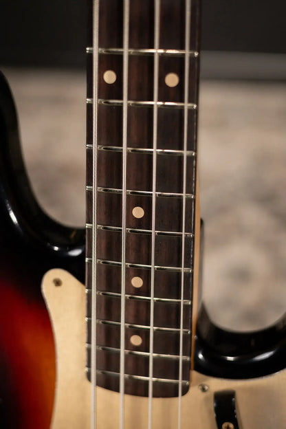 Fender Custom Shop '60 Precision Bass Reissue - 3-Tone Sunburst with Hardshell Case