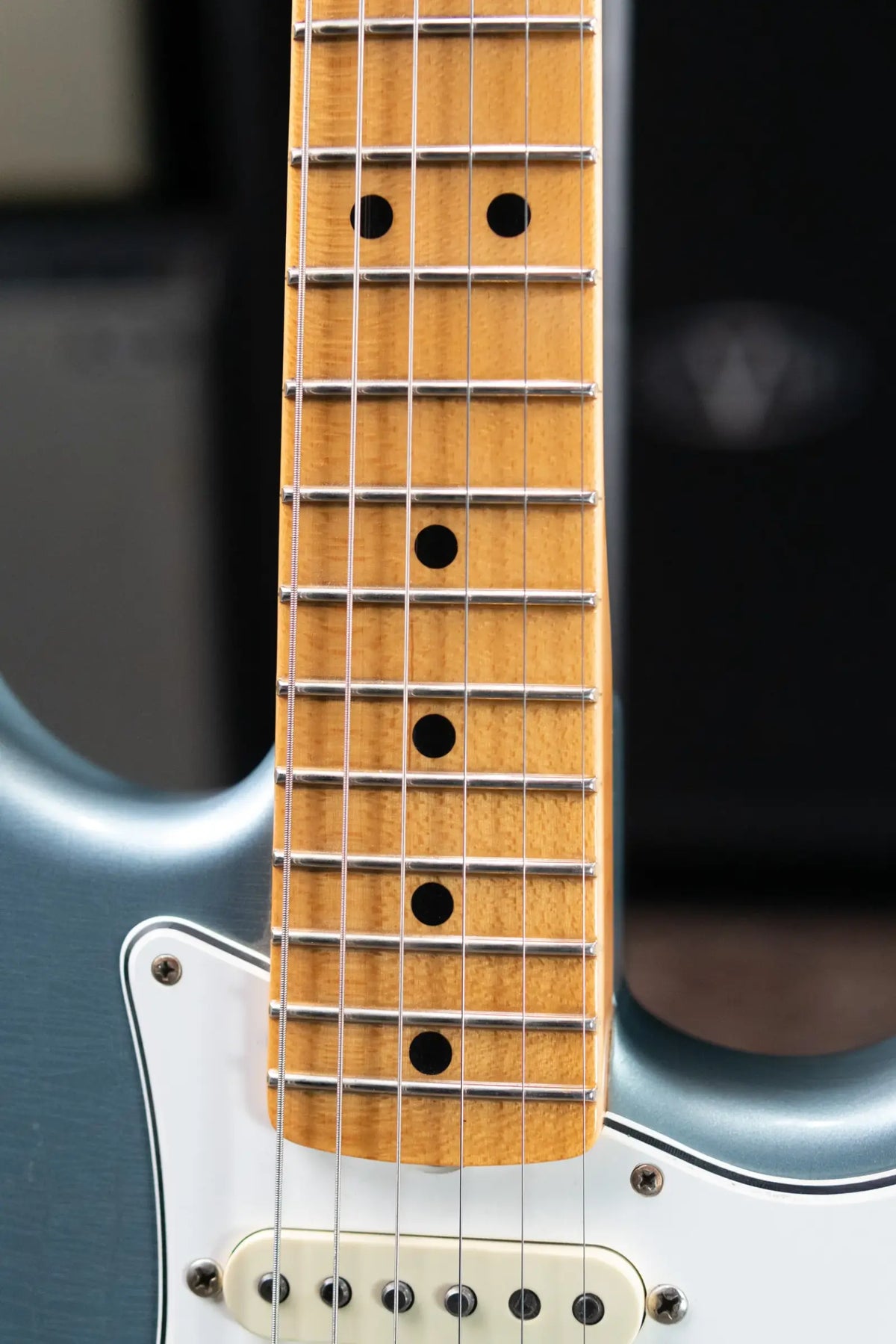 Fender Custom Shop '68 Stratocaster Journeyman Electric Guitar - Ice Blue Metallic with Hardshell Case - Used