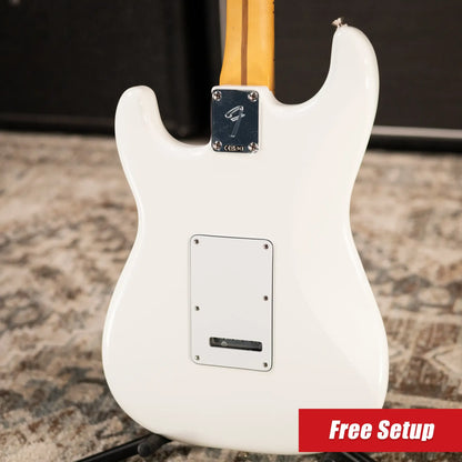 Fender Dealer Exclusive Player II Stratocaster Electric Guitar - Polar White with Matching Headstock