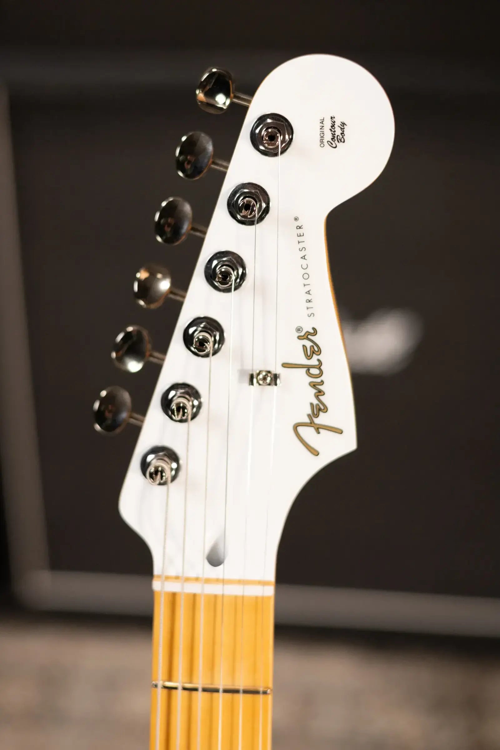Fender Dealer Exclusive Player II Stratocaster Electric Guitar - Polar White with Matching Headstock