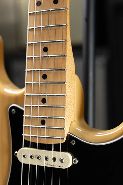 Fender Deluxe Stratocaster Electric Guitar - Vintage Blonde with Hardshell Case - Used