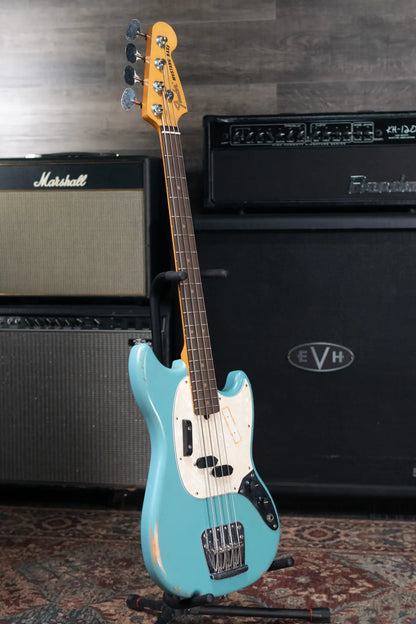Fender JMJ Road Worn Mustang Bass - Faded Daphne Blue with Gig Bag
