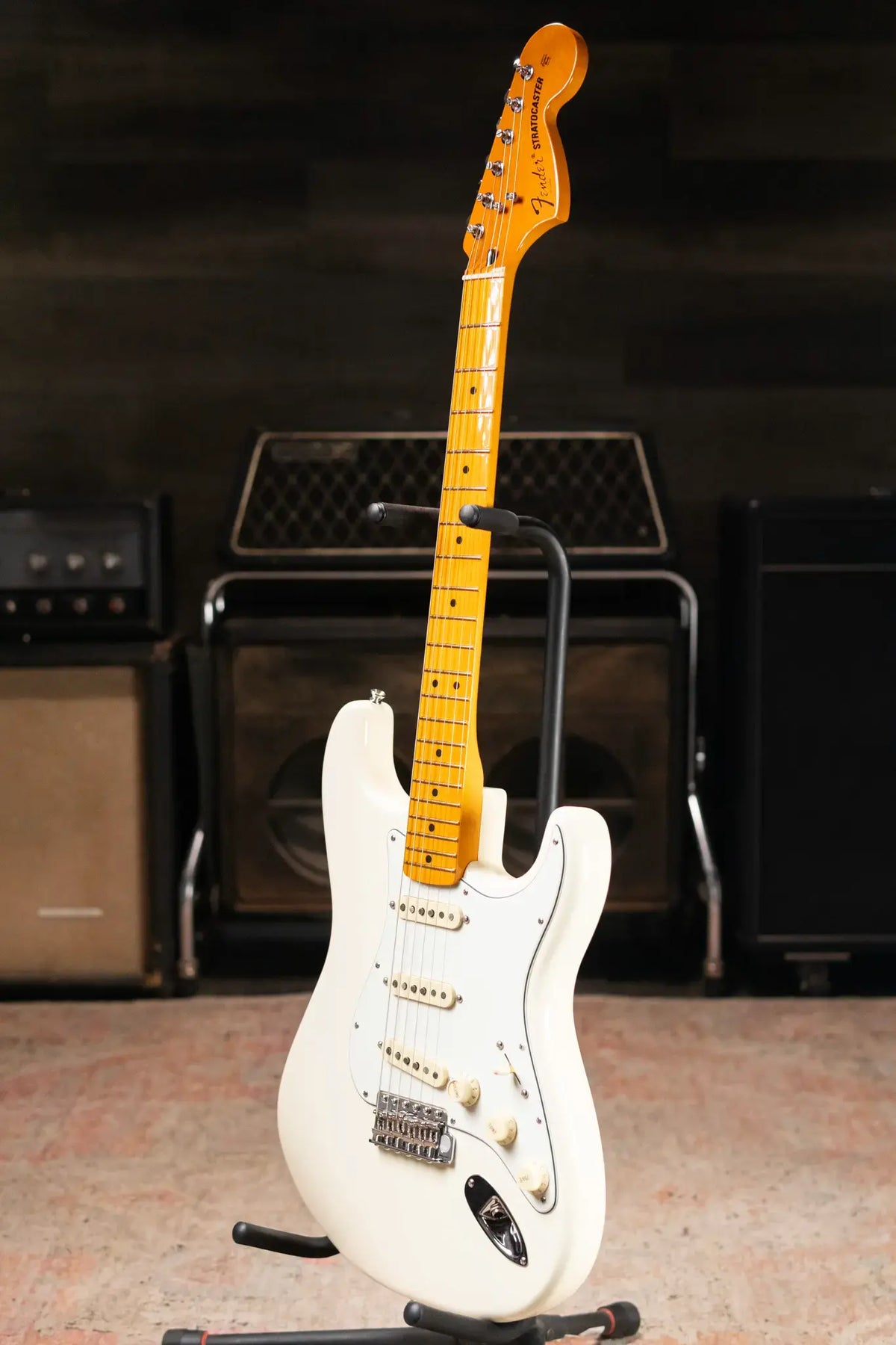 Fender Limited Edition American Vintage II '73 Stratocaster Electric Guitar, Maple Fingerboard - Olympic White with Hardshell Case - Demo
