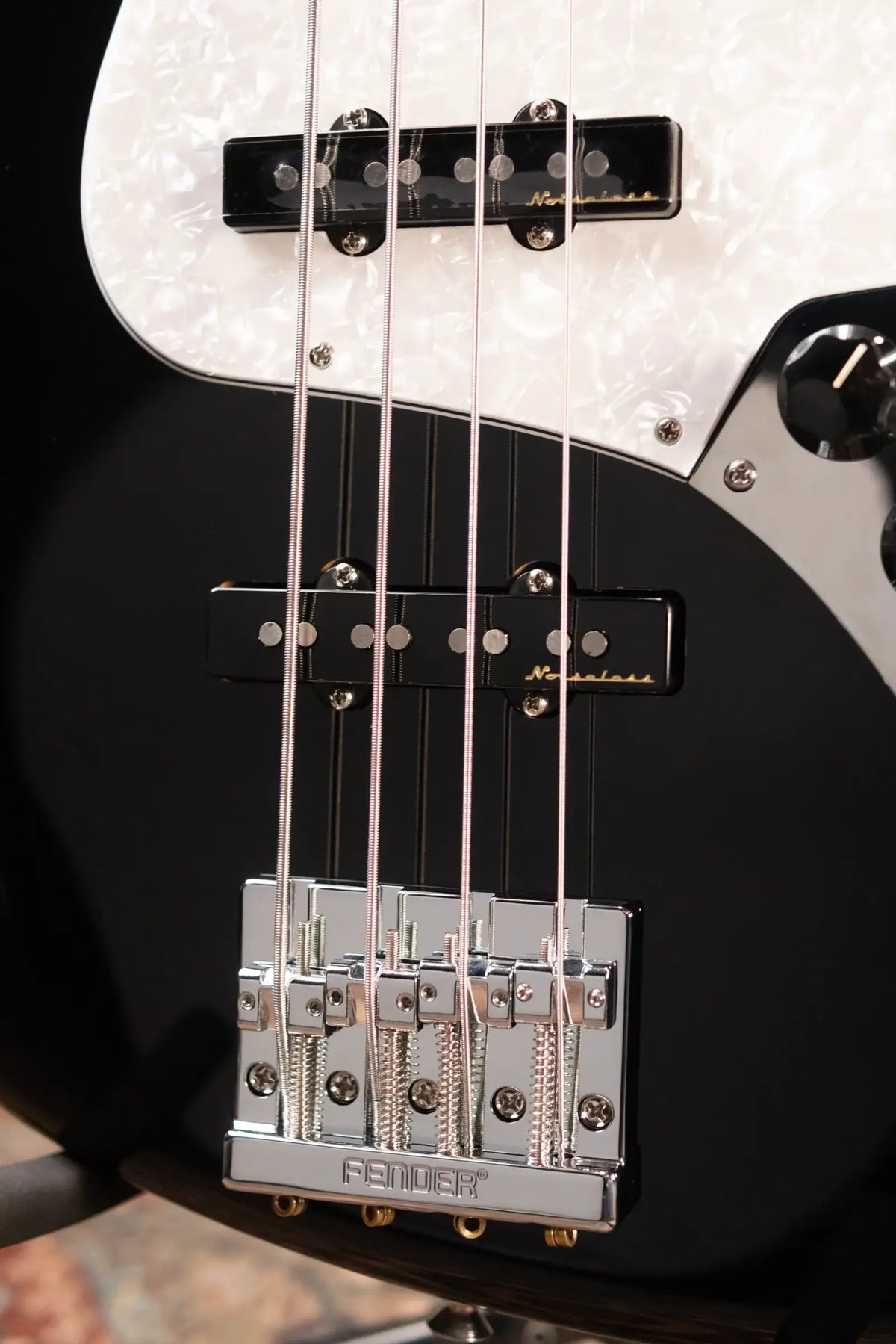 Fender Player II Modified Active Jazz Bass, Rosewood Fingerboard - Dusk with Gig Bag