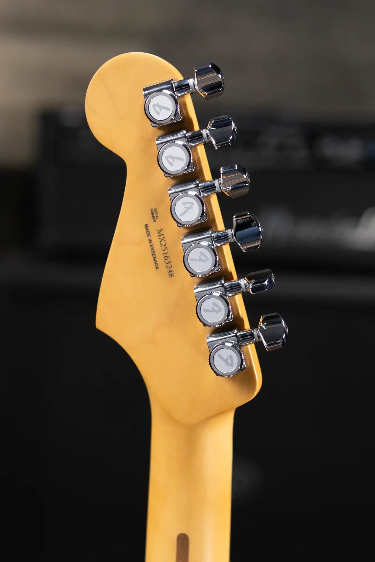 Fender Player II Modified Stratocaster Electric Guitar - Olympic Pearl with Gig Bag - Demo