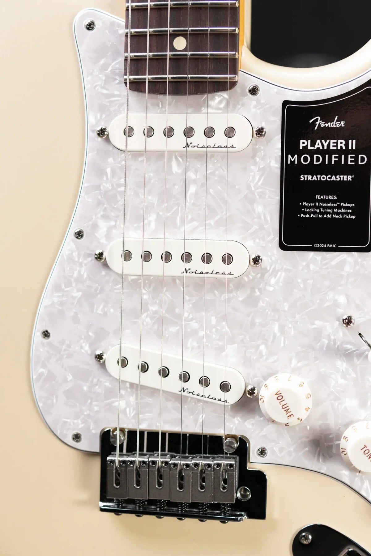 Fender Player II Modified Stratocaster Electric Guitar - Olympic Pearl with Gig Bag - Demo