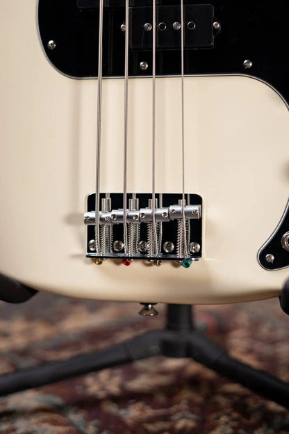Fender Standard Precision Bass - Olympic White