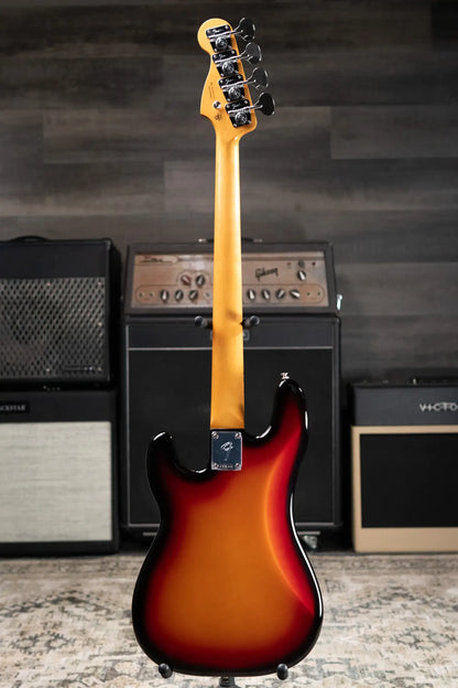 Fender Vintera III Late '60s Precision Bass - 3-Color Sunburst with Gig Bag
