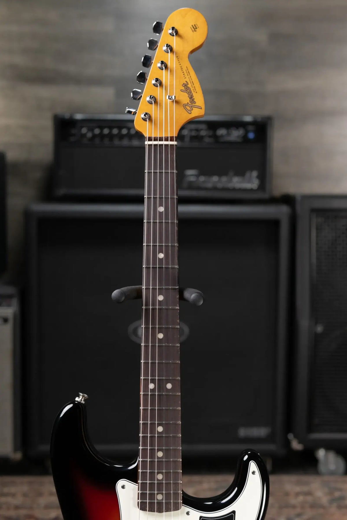 Fender Vintera III Late '60s Stratocaster Electric Guitar - 3-Color Sunburst with Gig Bag