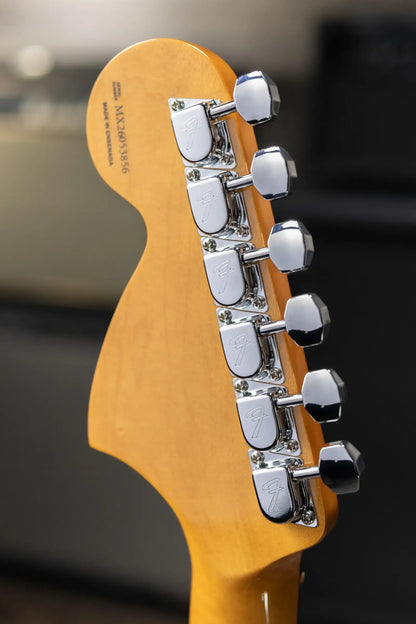 Fender Vintera III Late '60s Stratocaster Electric Guitar - 3-Color Sunburst with Gig Bag