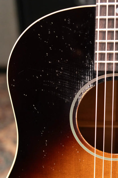 Gibson Custom Shop 1942 Banner J-45 Murphy Lab Light Aged Acoustic Guitar - Vintage Sunburst with Hardshell Case - Demo
